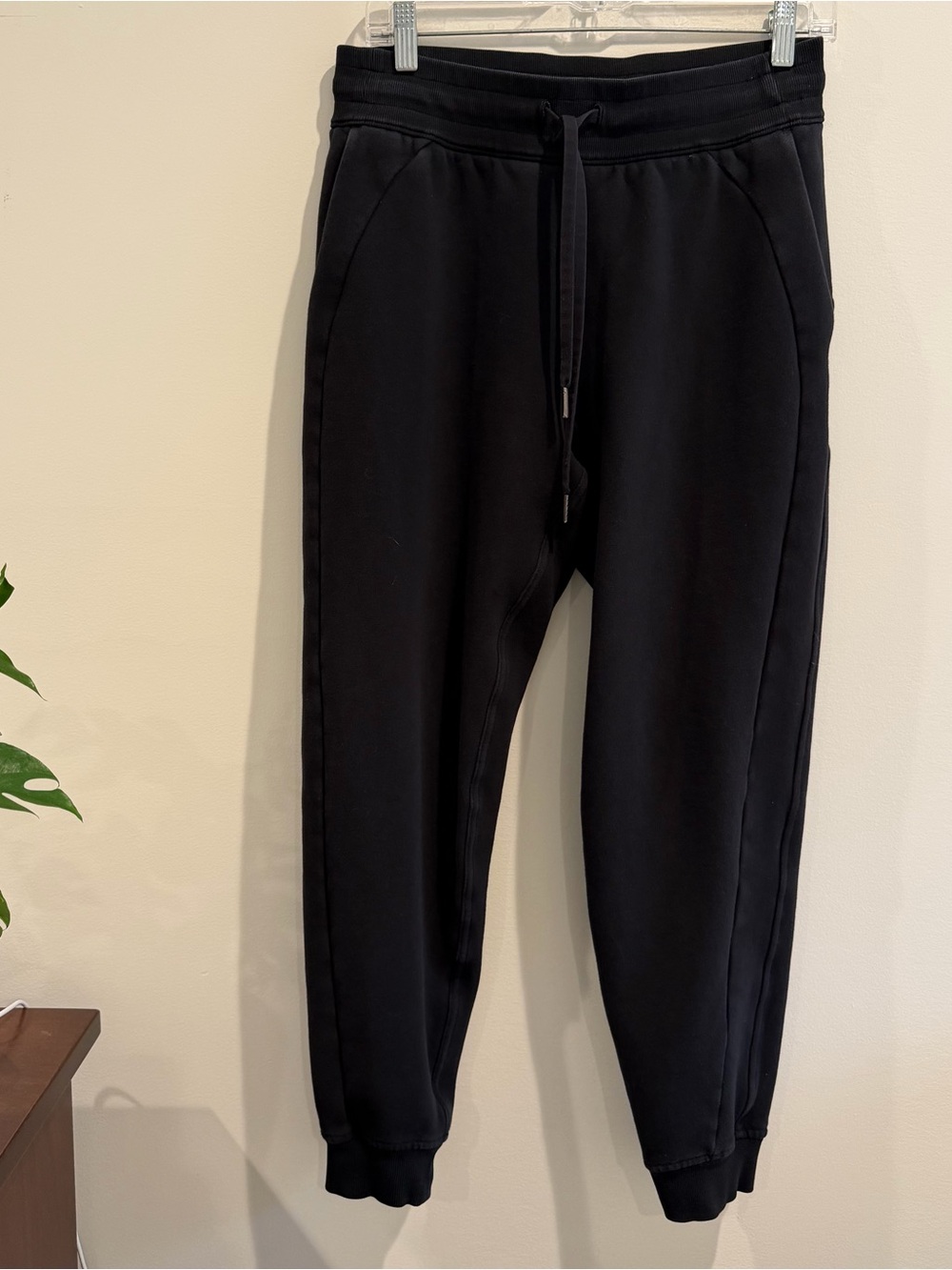 Lululemon joggers sweat pants high rise womens size 8